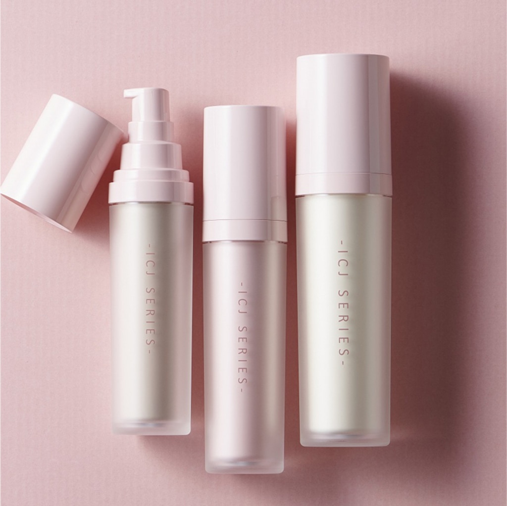 デザインがおしゃれな二重構造のツライチボトル | 石堂硝子株式会社