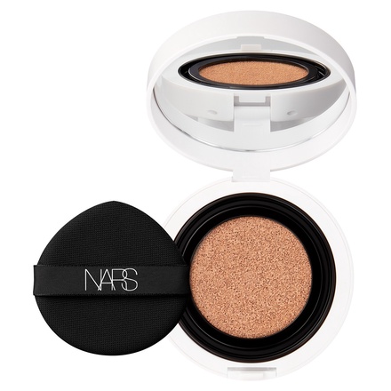 NARS / ライトリフレクティング セラムクッションファンデーションの