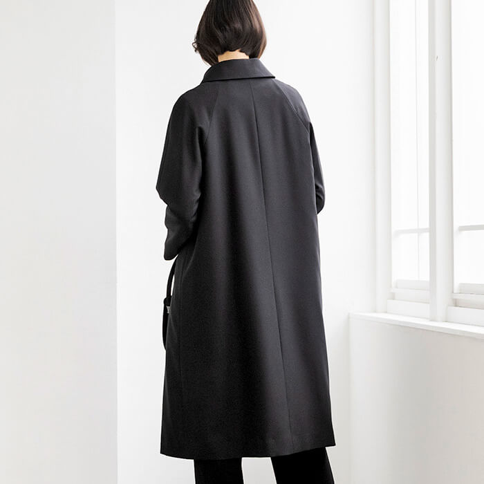 ショールカラーのライナー付きコート M・ブラック｜東京ソワール