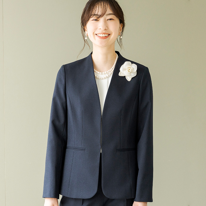 洗える｜定番ネイビーパンツスーツ 9号・ネイビー｜東京ソワール