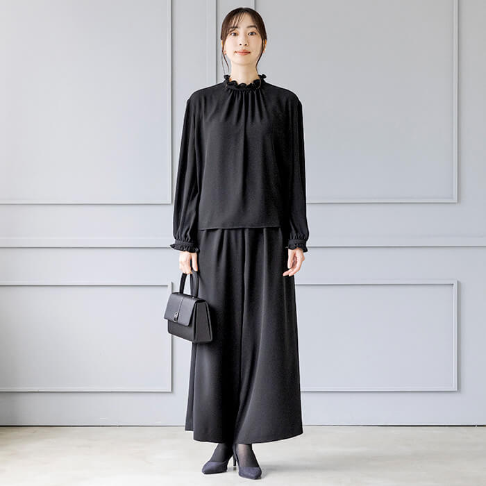 洗える｜フリルギャザーのブラウス L・ブラック｜東京ソワール