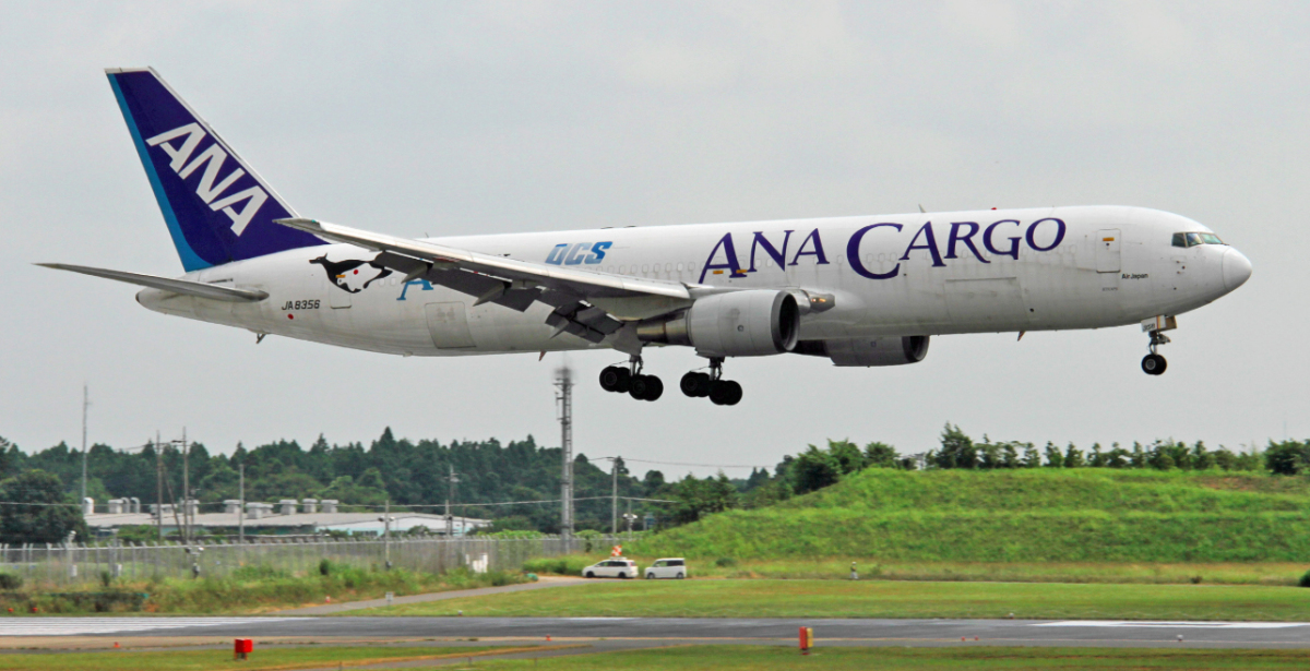 ANA、767-300BCF「JA8356」を抹消 BCFで初の退役 | FlyTeam ニュース