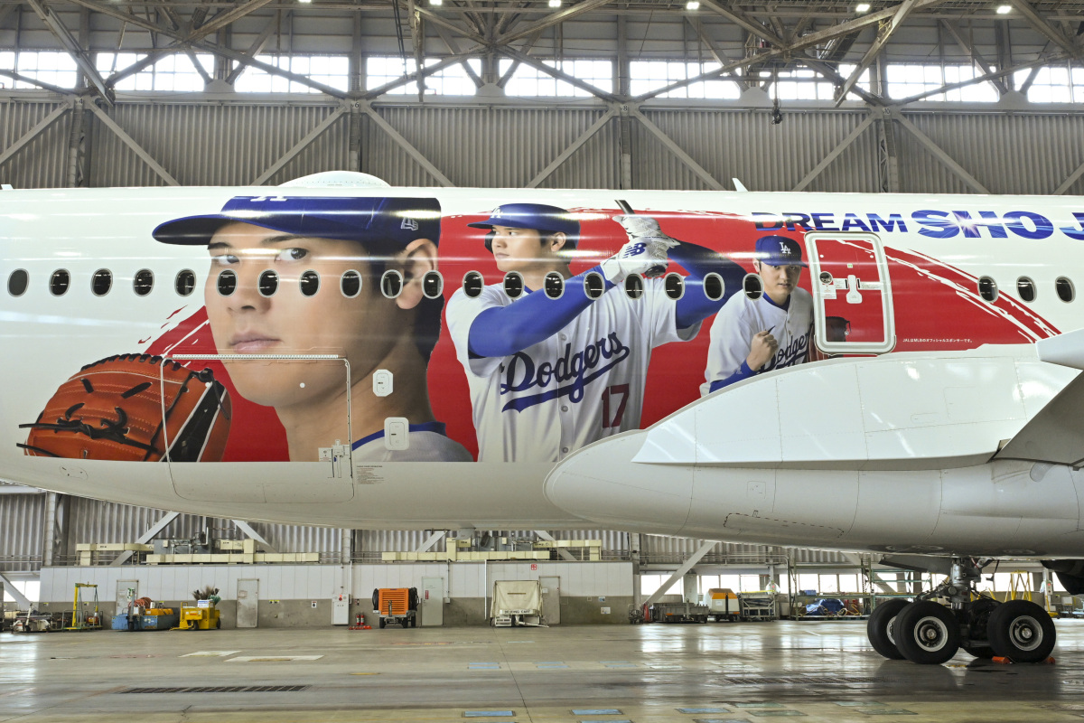 大谷がJALのA350に！ 特別塗装機「DREAM SHO JET」、9月29日運航開始