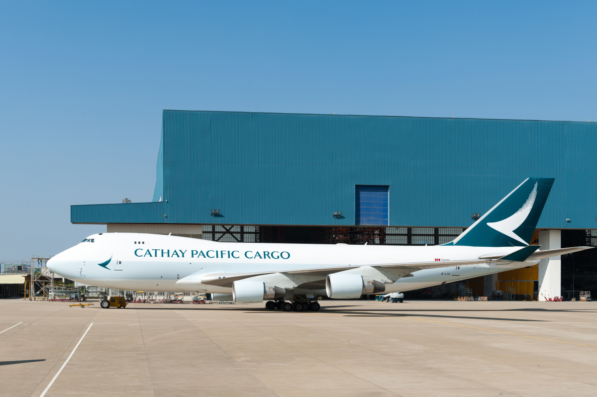 キャセイパシフィック、新塗装を施した747-400Fを公開 | FlyTeam ニュース