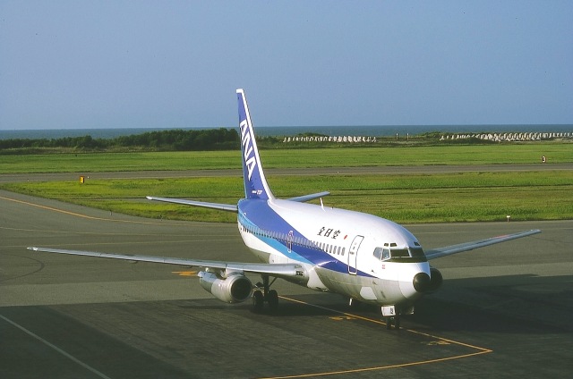 ANA (全日空) 機材一覧 ボーイング737-200 | FlyTeam(フライチーム)