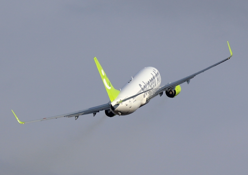 ソラシド エア Boeing 737-800 JA808X 熊本空港 航空フォト | by