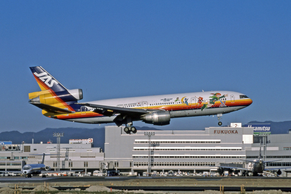 日本エアシステム McDonnell Douglas DC-10 JA8551 福岡空港 航空