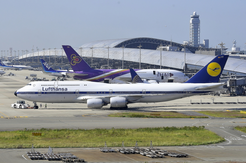 ルフトハンザドイツ航空 Boeing 747-8 D-ABYT 関西国際空港 航空フォト