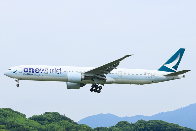 ワンワールド」特別塗装機 キャセイパシフィック航空 (777-300 | B-KQN