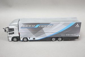 Tarmac Works ターマックワークス 1/64 Mitsubishi Fuso 三菱ふそう