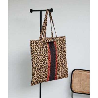 Whim Gazette(ウィム ガゼット)の【Hoaw.×Sampoコラボアイテム