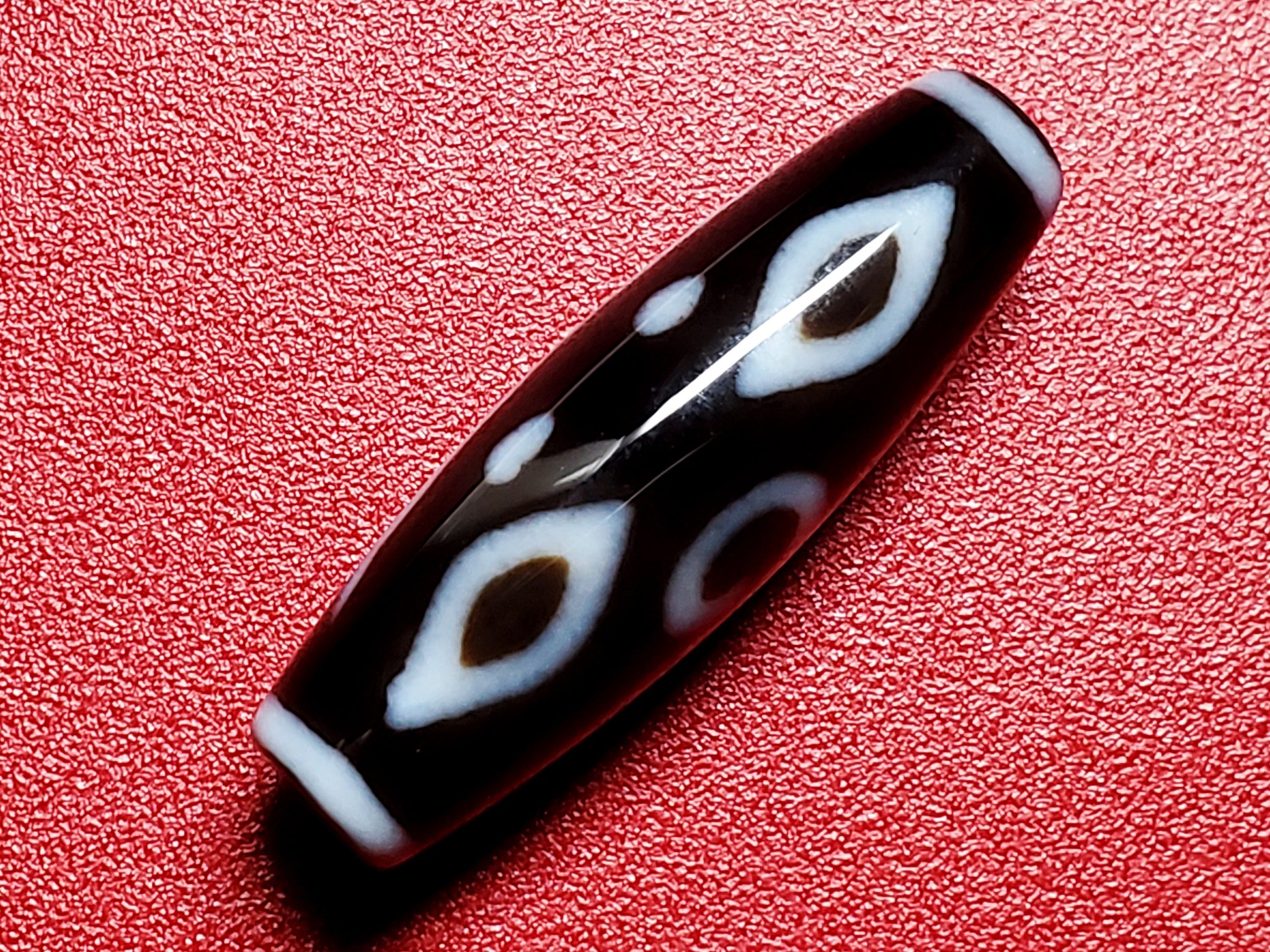 キリーク・阿弥陀如来・龍眼梵字天珠・至純高級天珠／約12×38mm