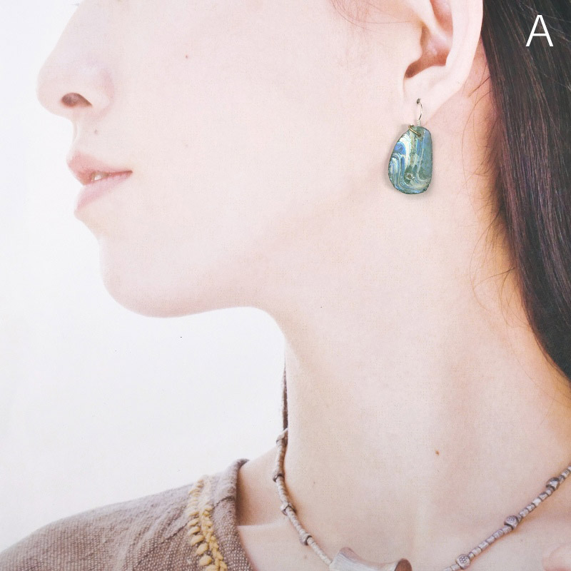 ローマングラス ピアス 【メール便可】｜マライカ公式通販