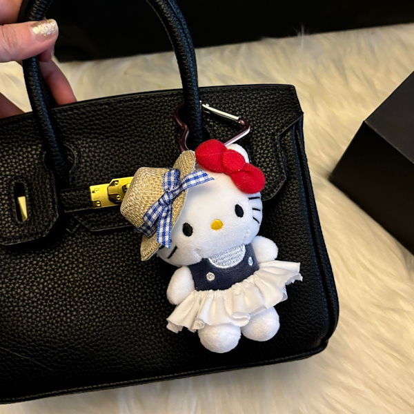 Qoo10] キティちゃんバッグストラップキティちゃん