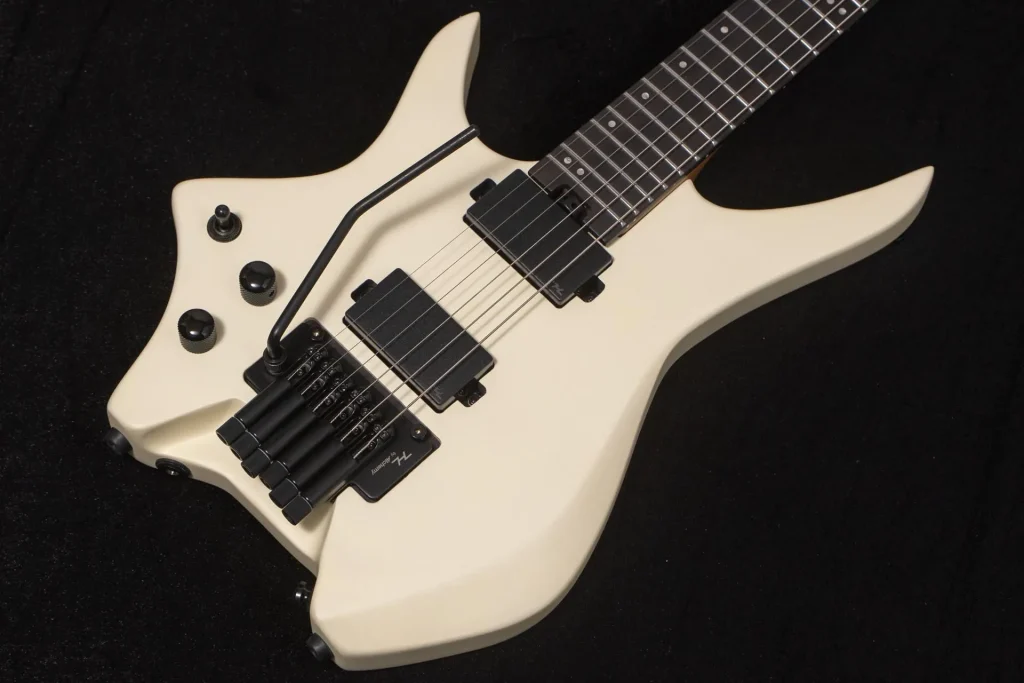 HEX Guitarsのヘッドレスギターに待望のレフティモデルが追加（N400L