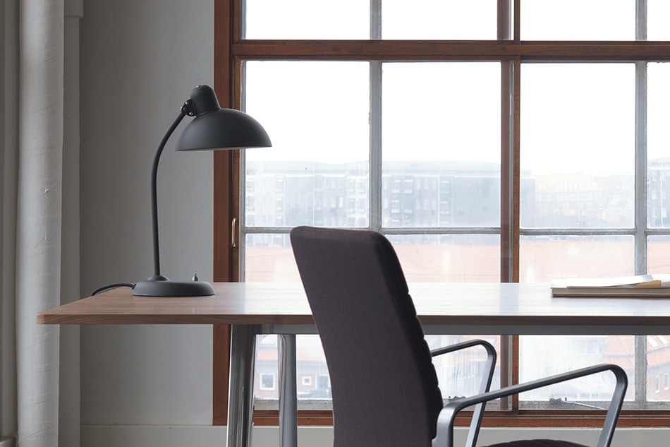 KAISER idell 6556-T (カイザー・イデル 6556-T)/ FRITZ HANSEN