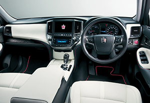 TOYOTA、クラウンにピンクの特別仕様車“ReBORN PINK”を設定 | トヨタ