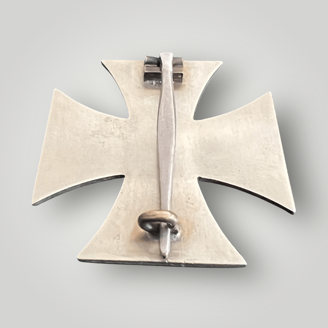 WW2 German Iron Cross 1939 EK1 By Steinhauer & Lück