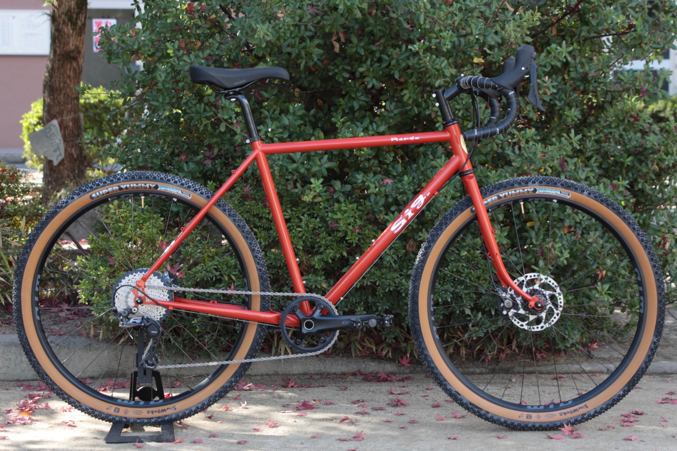 Sig.Randoのドロップハンドルタイプ、完成車をご用意致しました