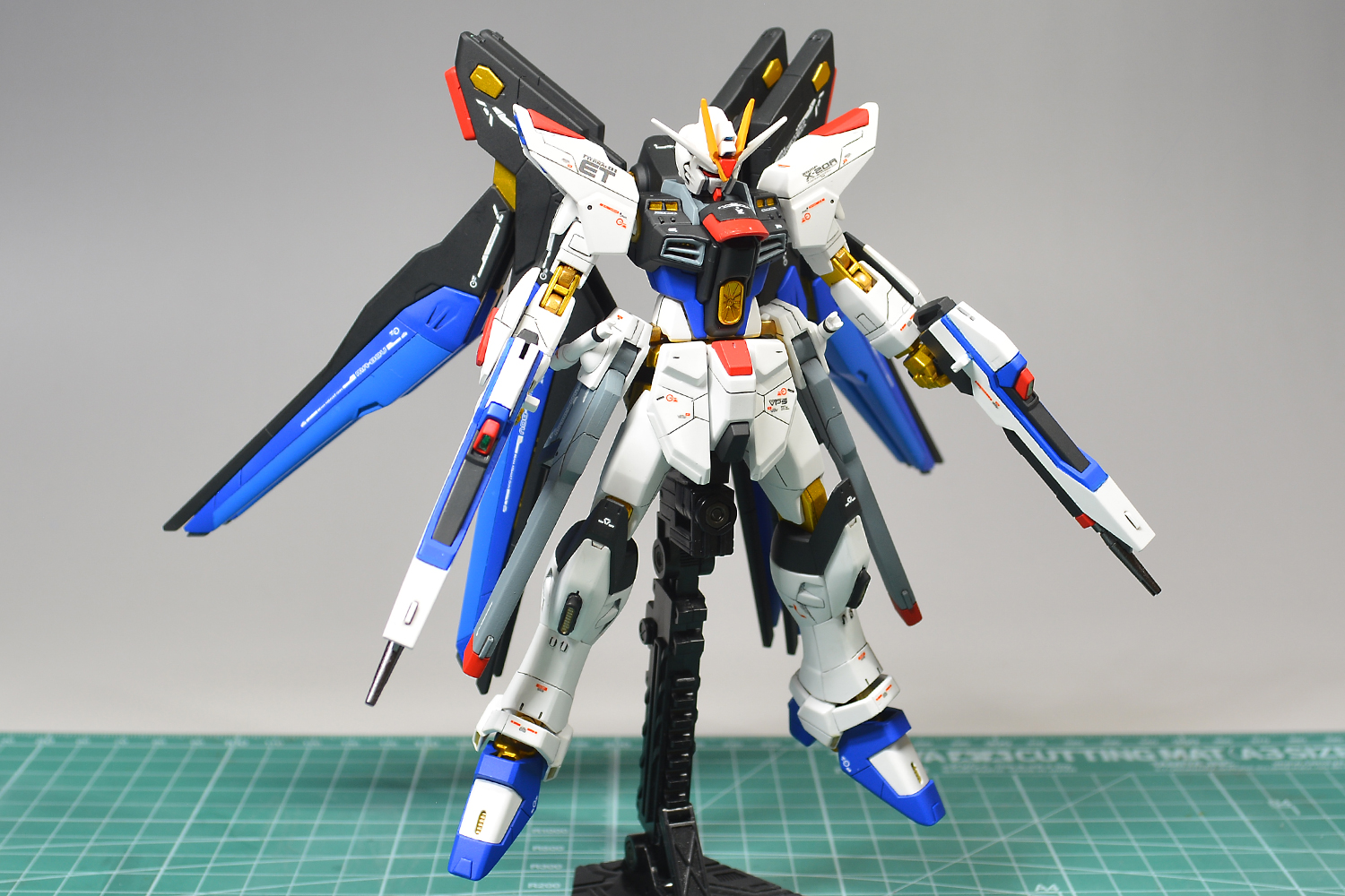 HG ストライクフリーダムガンダムの製作① 改修その1 | ガンダム