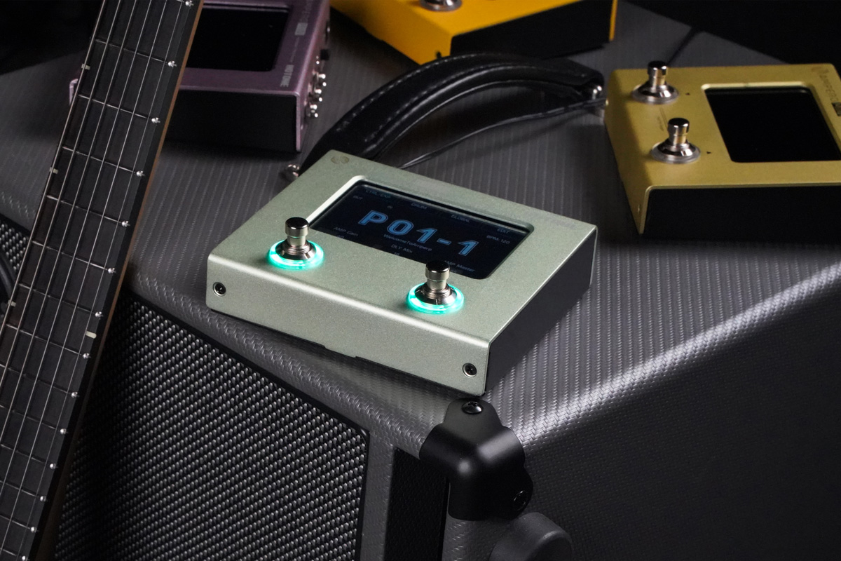 Hotoneより、超小型エフェクト・プロセッサー“Ampero Mini”の2023年