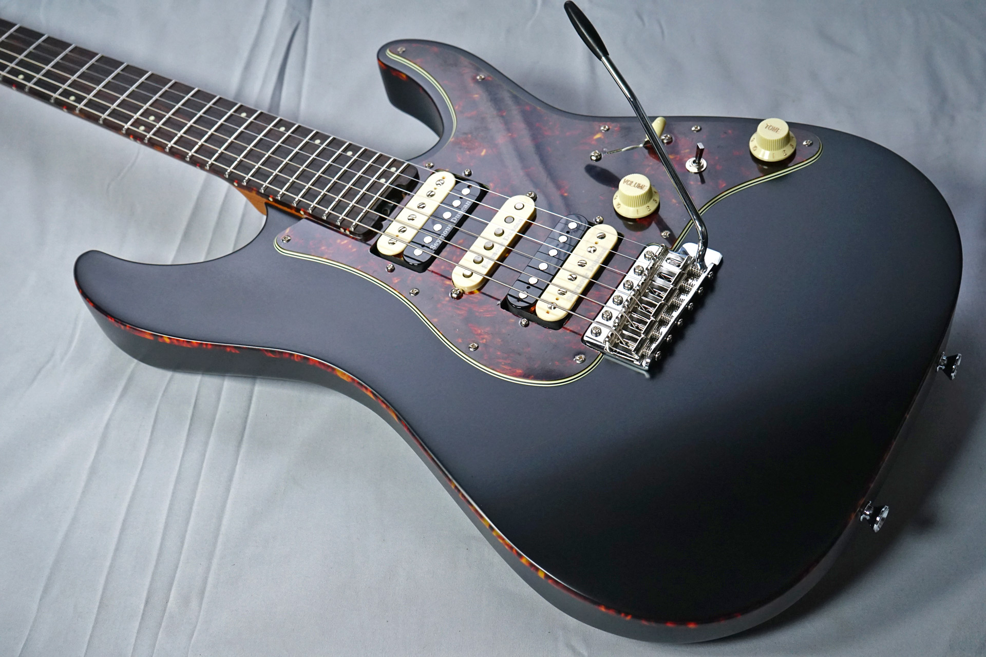 ヴァーサタイルモデル再び｜ギターマニア石田純一の逸品入魂～気ままに