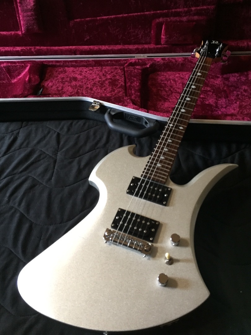 2000s BC Rich Mockingbird 350JE Japan Edition / Silver Metallic