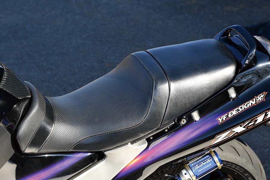 K-2プロジェクト ZX-11（KAWASAKI ZX-11） | ヘリテイジ＆レジェンズ