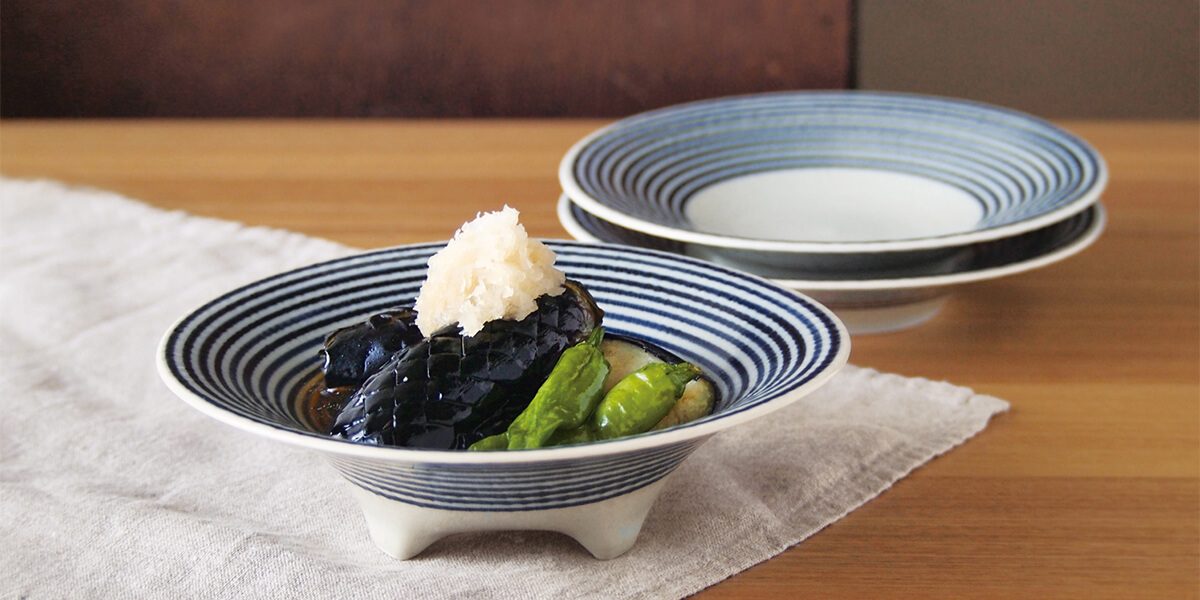 藍駒 三つ足中鉢 | すべて | マルヒロオンラインショップ