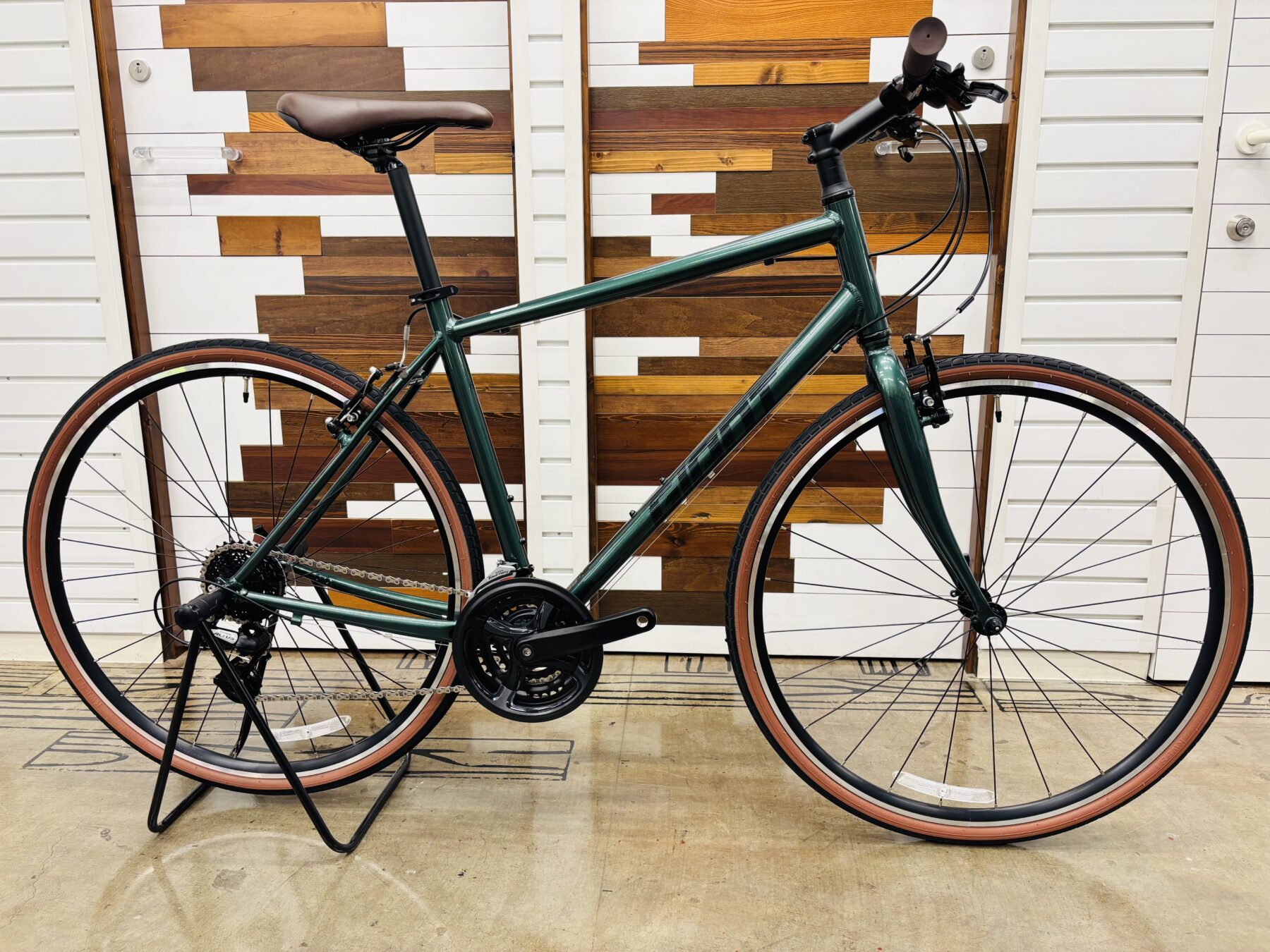 2026年モデル入荷情報】GIANT ESCAPE R3 / GRAVIER Disc 登場