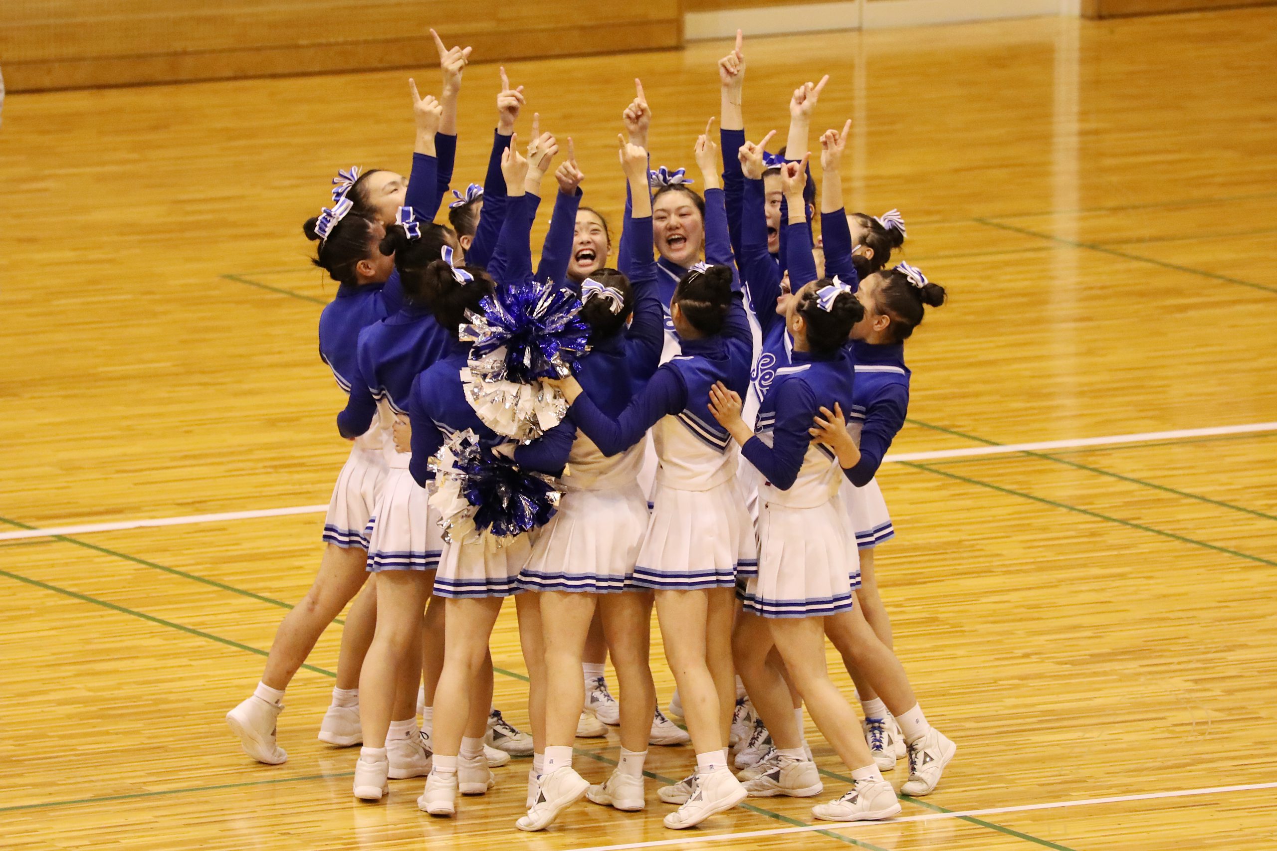 チアリーディング部（女子） - 学校法人聖和学園 聖和学園高等学校