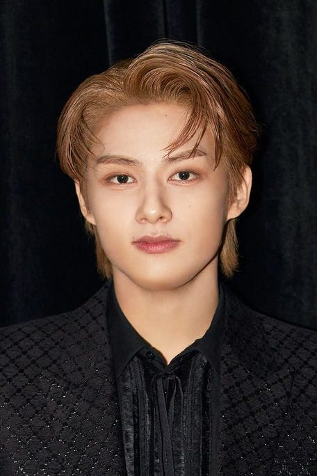 SEVENTEEN ジュン編】まるで彫刻！ セブチの王子、ジュンのビューティ