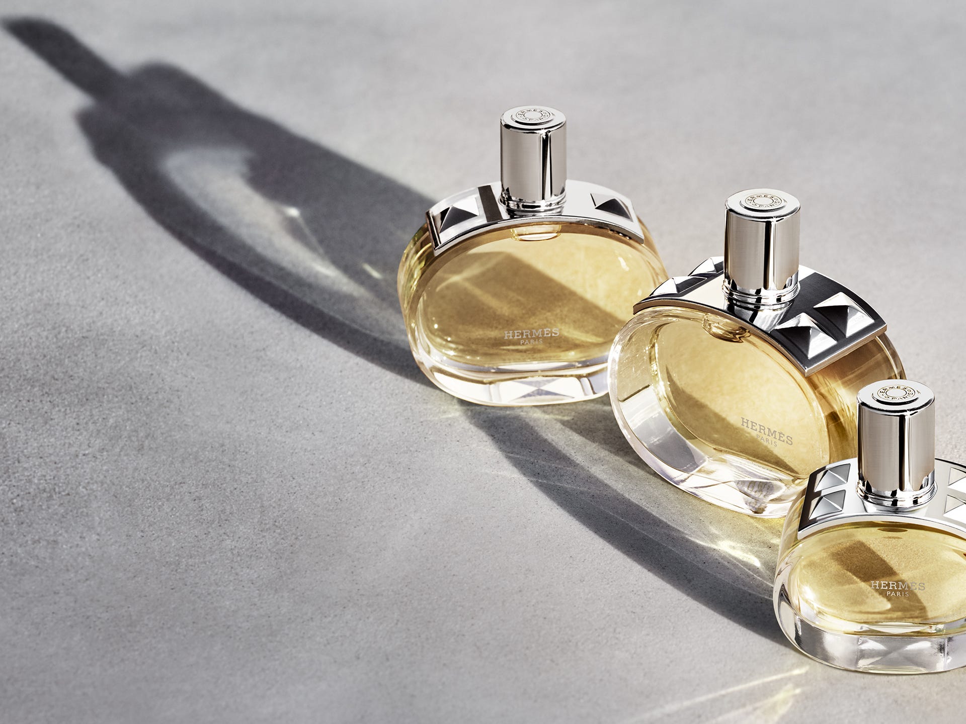 エルメスから初のシプレ系のフレグランス「バレニア」が登場。明日9月