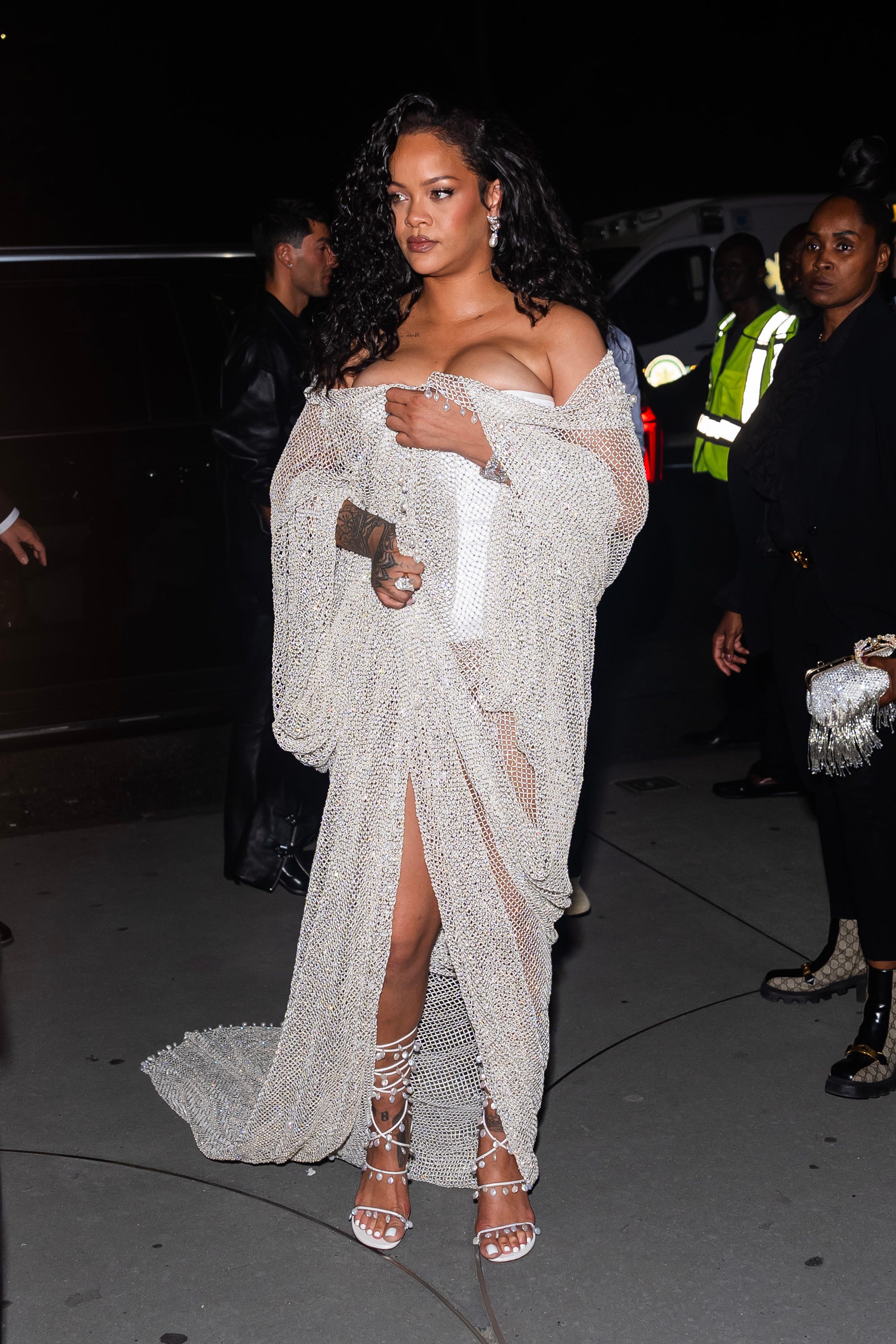 rihanna-attends-the-alaia-