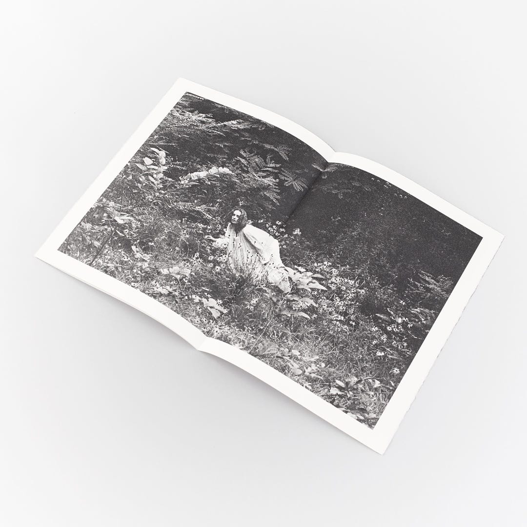 沢渡朔 署名入り500部限定NADIA WITH WHITE ナディア