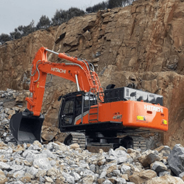 Hitachi ZX490LCH-7 proves popular with Portuguese quarries