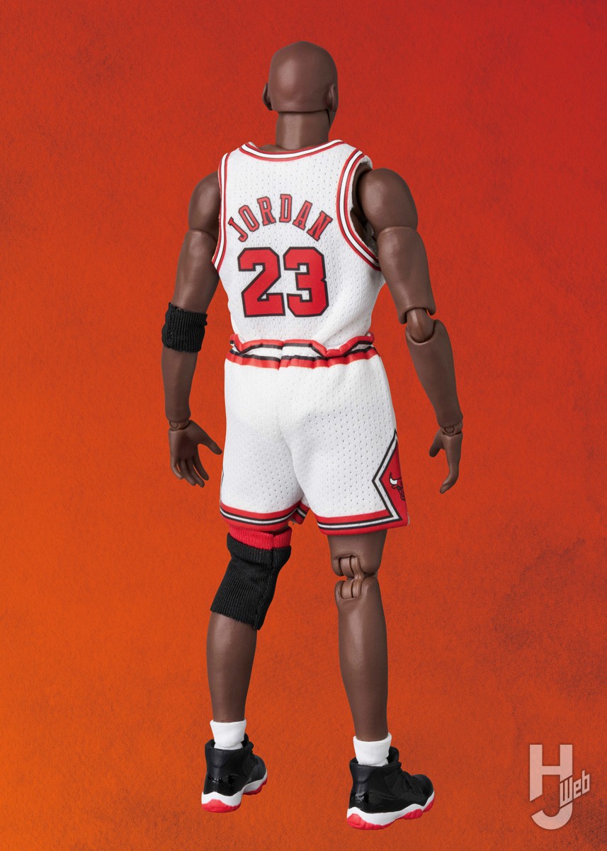 バスケットボールの神様”マイケル・ジョーダンが「シカゴ・ブルズ