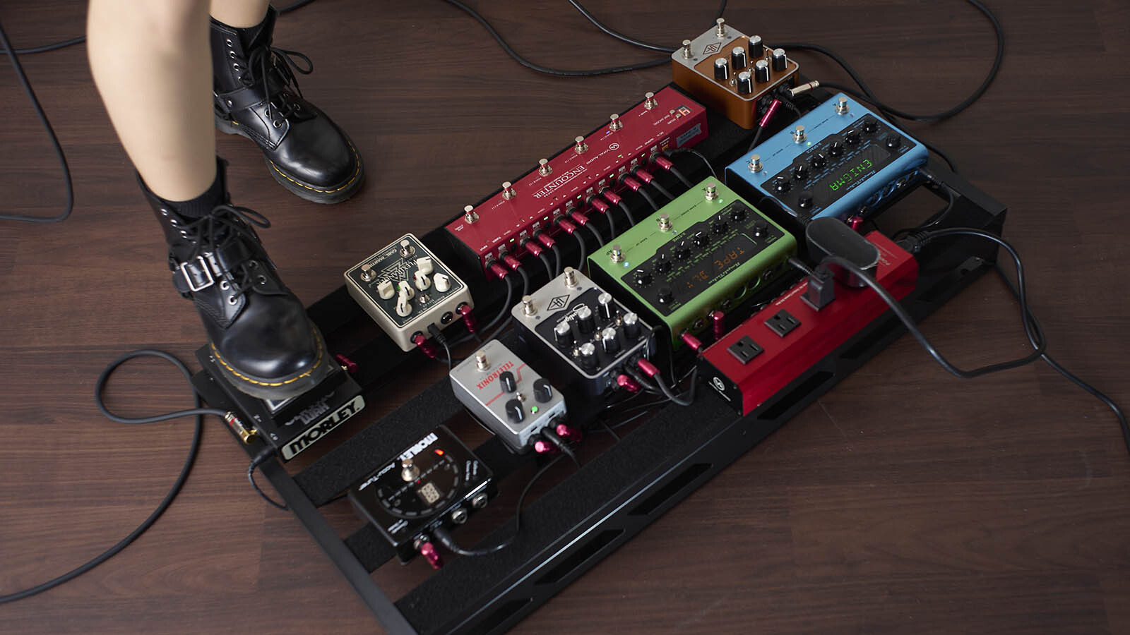 POWER BASE VA-15 AC - VITAL AUDIO | Hookup, Inc.