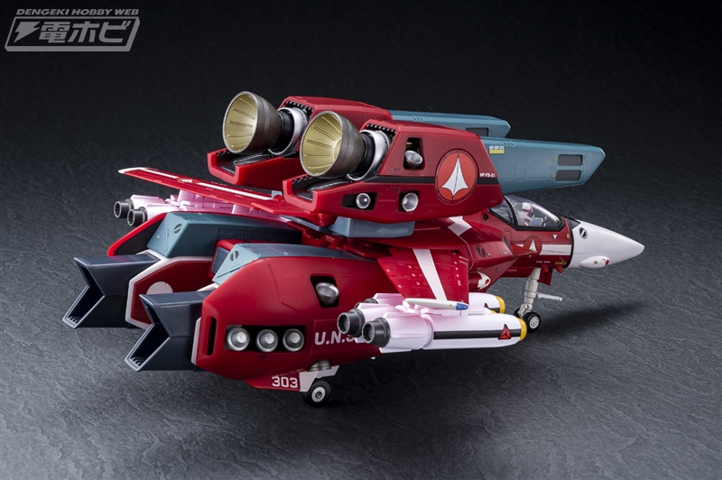 超時空要塞マクロス』VF-1J スーパーバルキリー（ミリア機）が