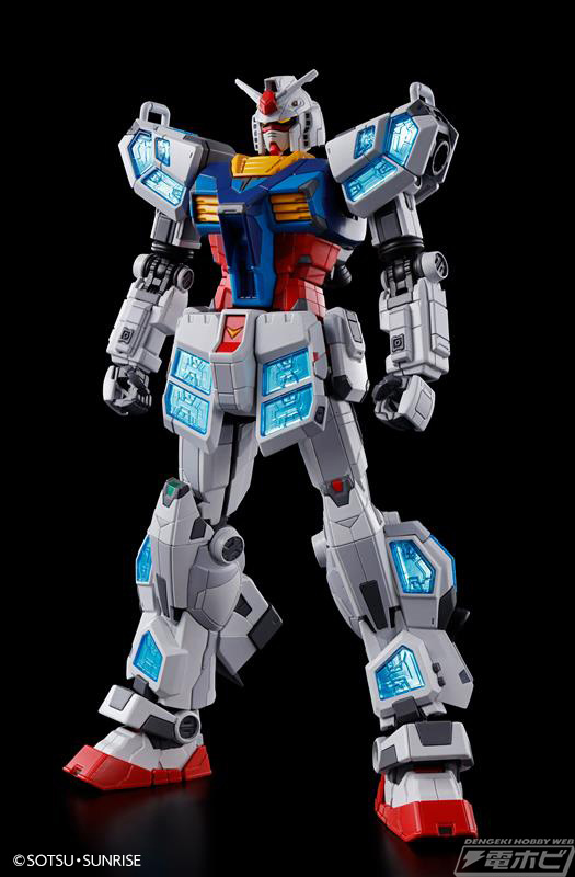 ガンプラ「1/144 RX-78F00/E ガンダム（EX-001 グラスフェザー装備