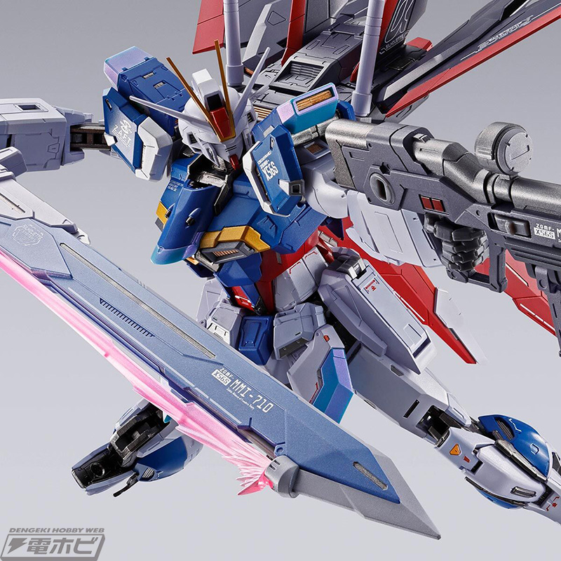 METAL BUILD初の本格変形合体モデル！『機動戦士ガンダムSEED DESTINY