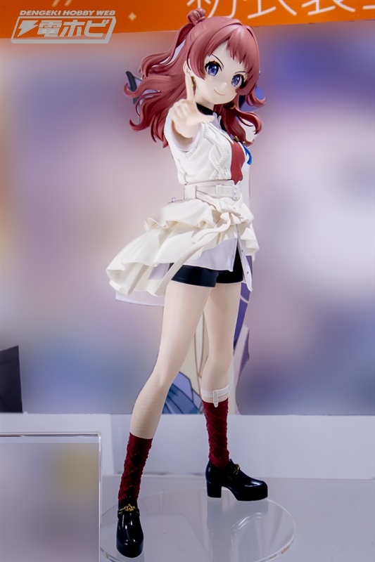 学園アイドルマスター』『オーバーロード』などのプライズフィギュアが