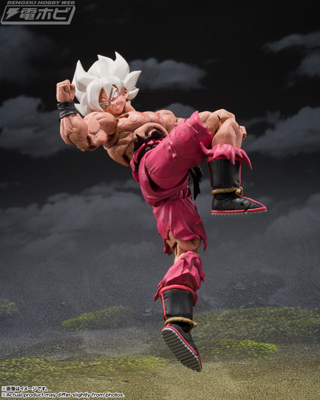 ジャンプ本誌や完全版掲載時のカラーページをイメージ