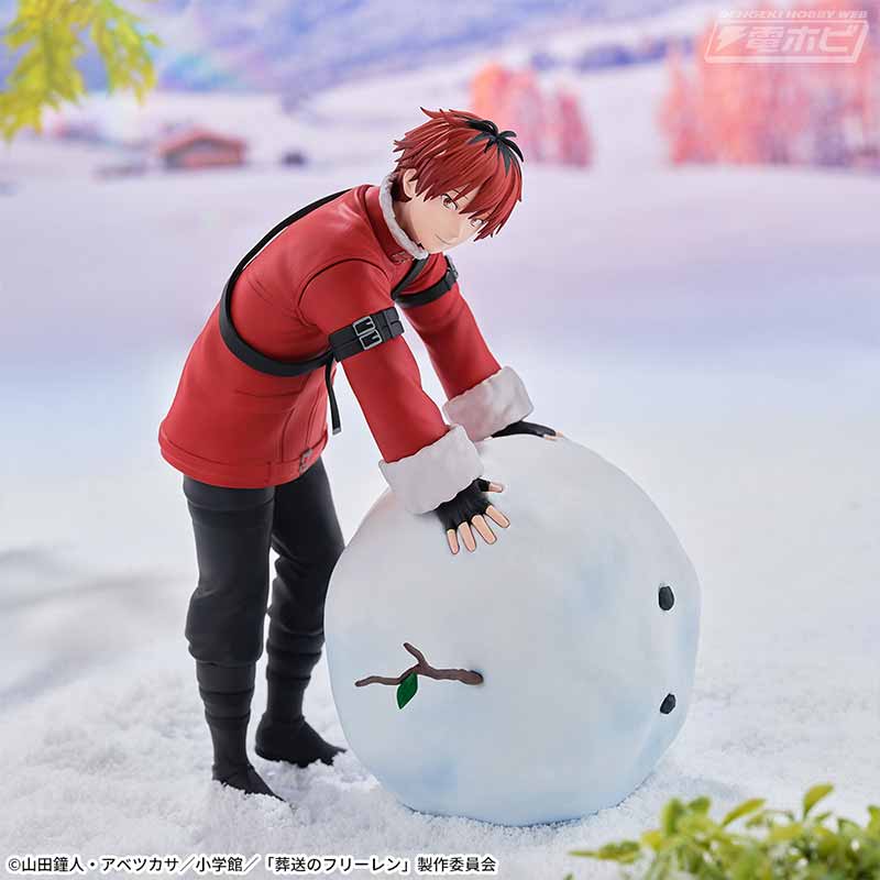 TVアニメ『葬送のフリーレン』より雪遊びに興じる「フリーレン