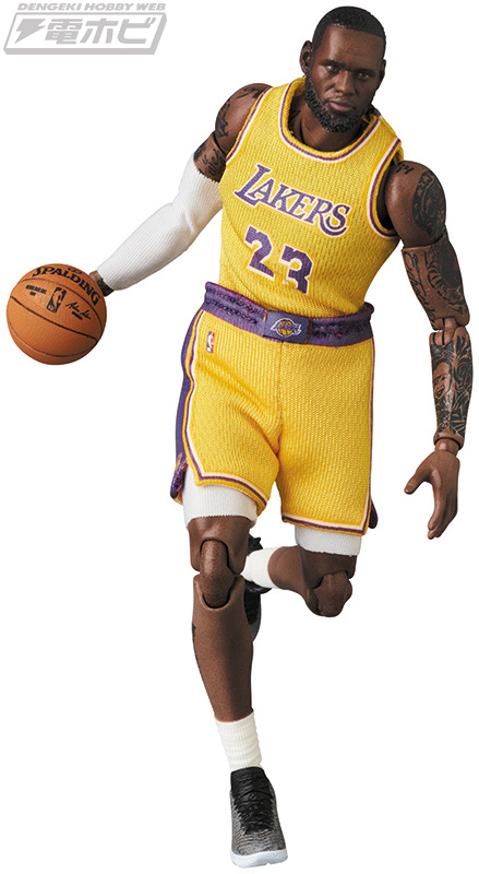 NBAプレイヤー「レブロン・ジェームス」のMAFEXがいよいよ発売