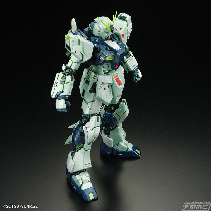 ガンダム 逆襲のシャア』の限定ガンプラ「MG νガンダム Ver.Ka（サイコ
