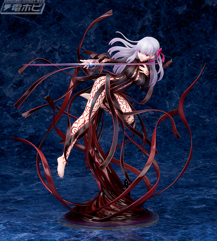 妖艶さを感じさせる仄暗い微笑みが魅力的！『劇場版「Fate/stay night