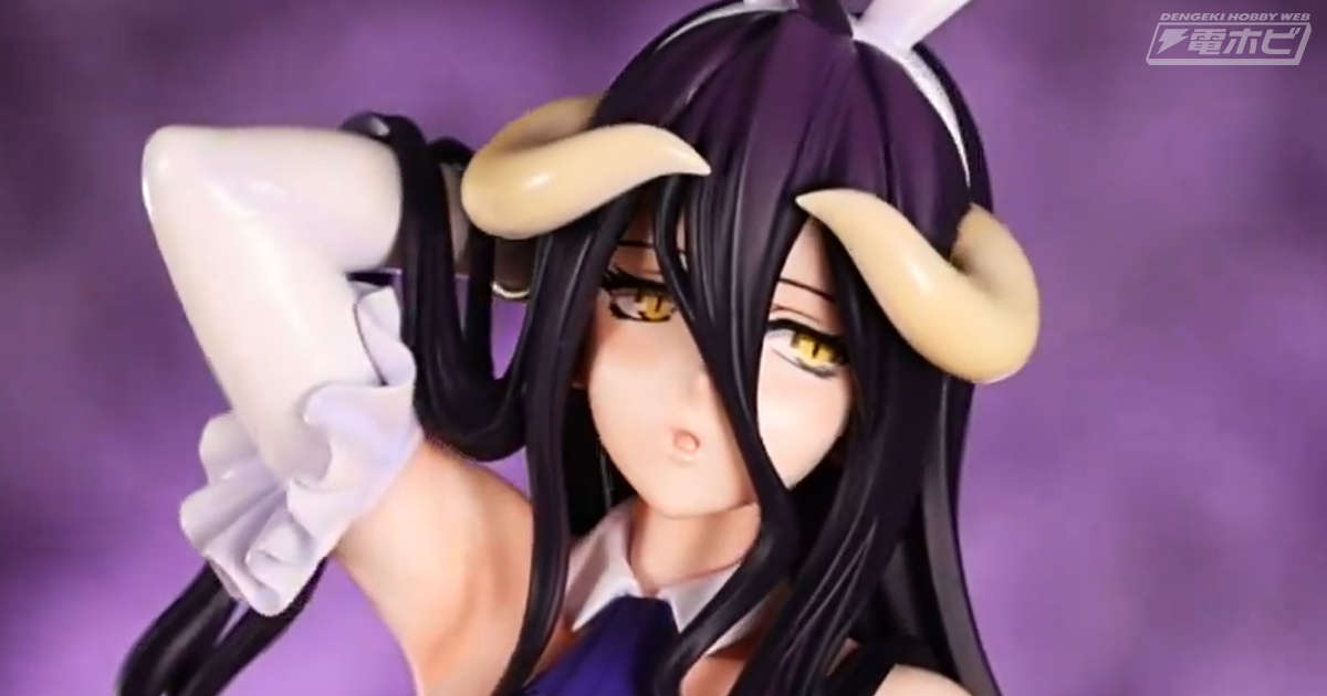 グラマラスボディ＆バニースーツ、そして魅惑的なポージング