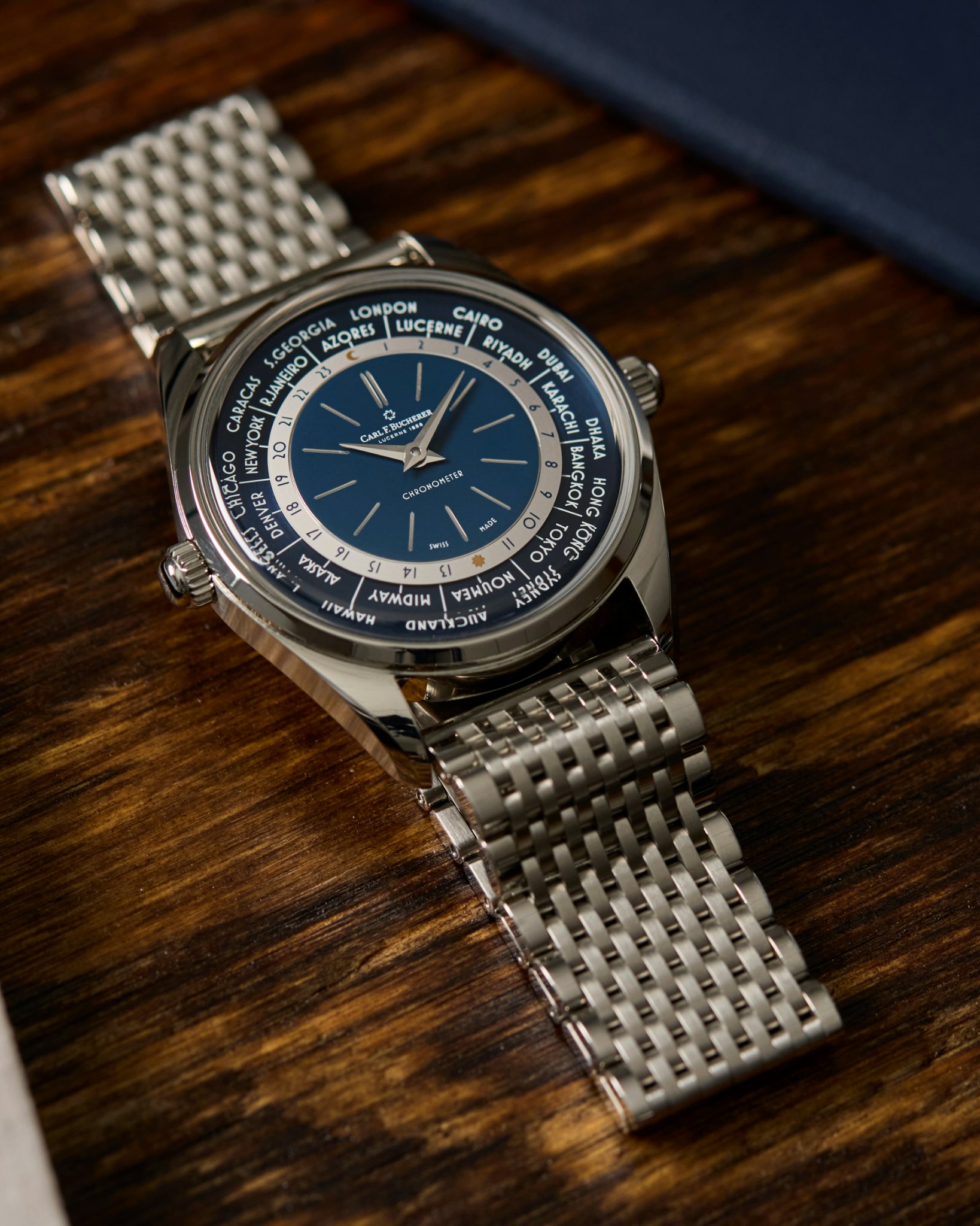 OMEGA Seamaster 300M Midsize 2552.80.00 – HODINKEE Shop