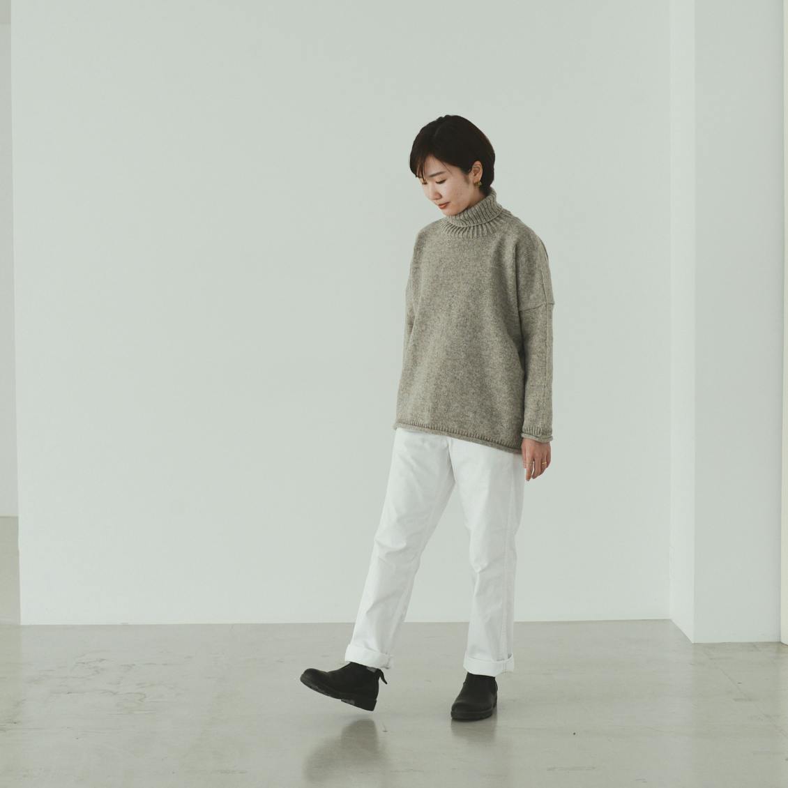 着用レビュー】ゆるシルエットにときめくutiliteのペルーニット